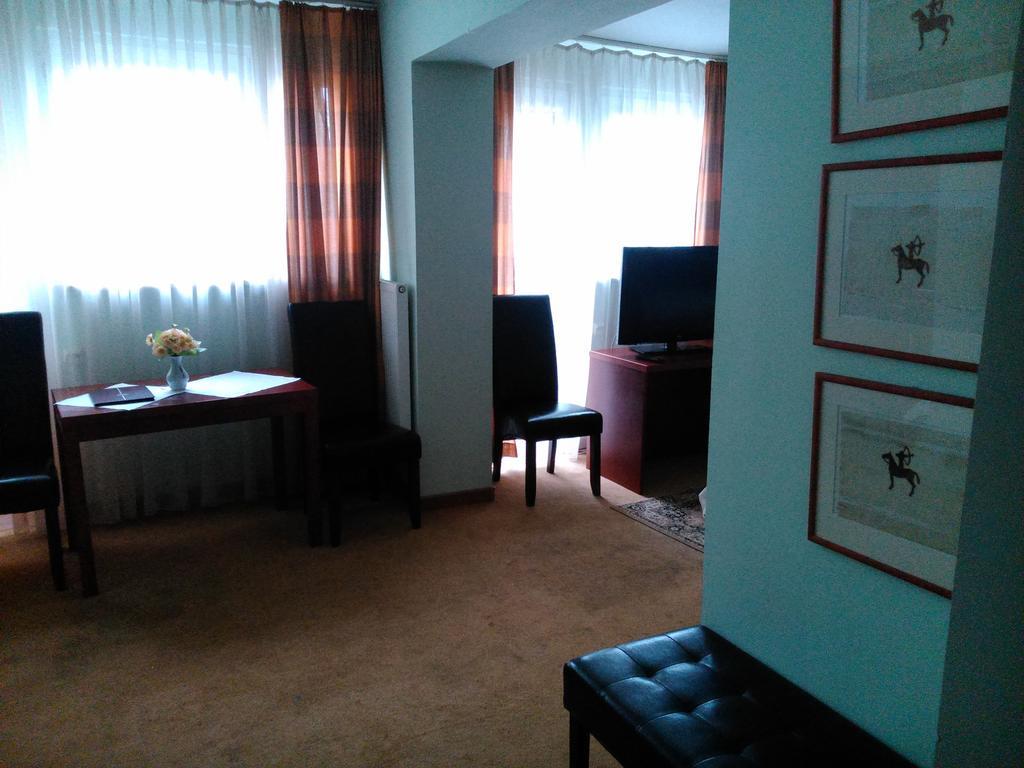 瑞福莱克斯酒店 Stary Toruń 客房 照片