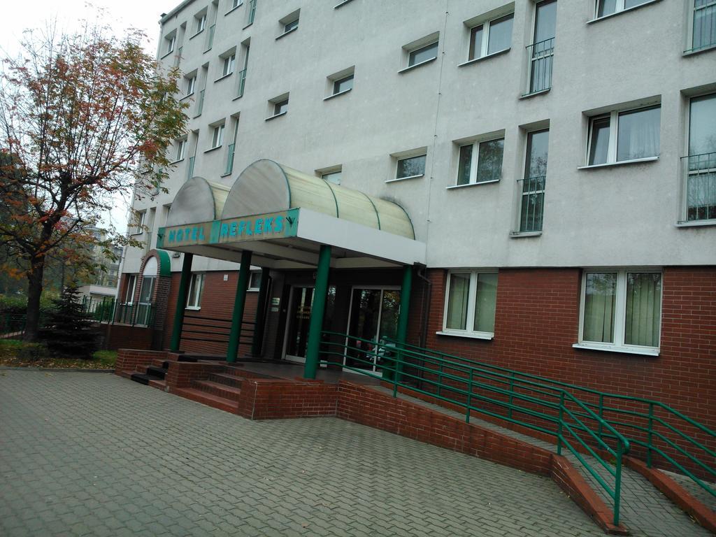 瑞福莱克斯酒店 Stary Toruń 外观 照片